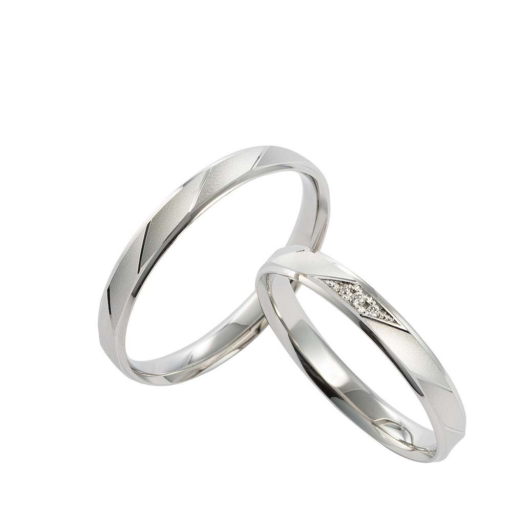 インセンブレの結婚指輪　ソリーデレのプラチナリング